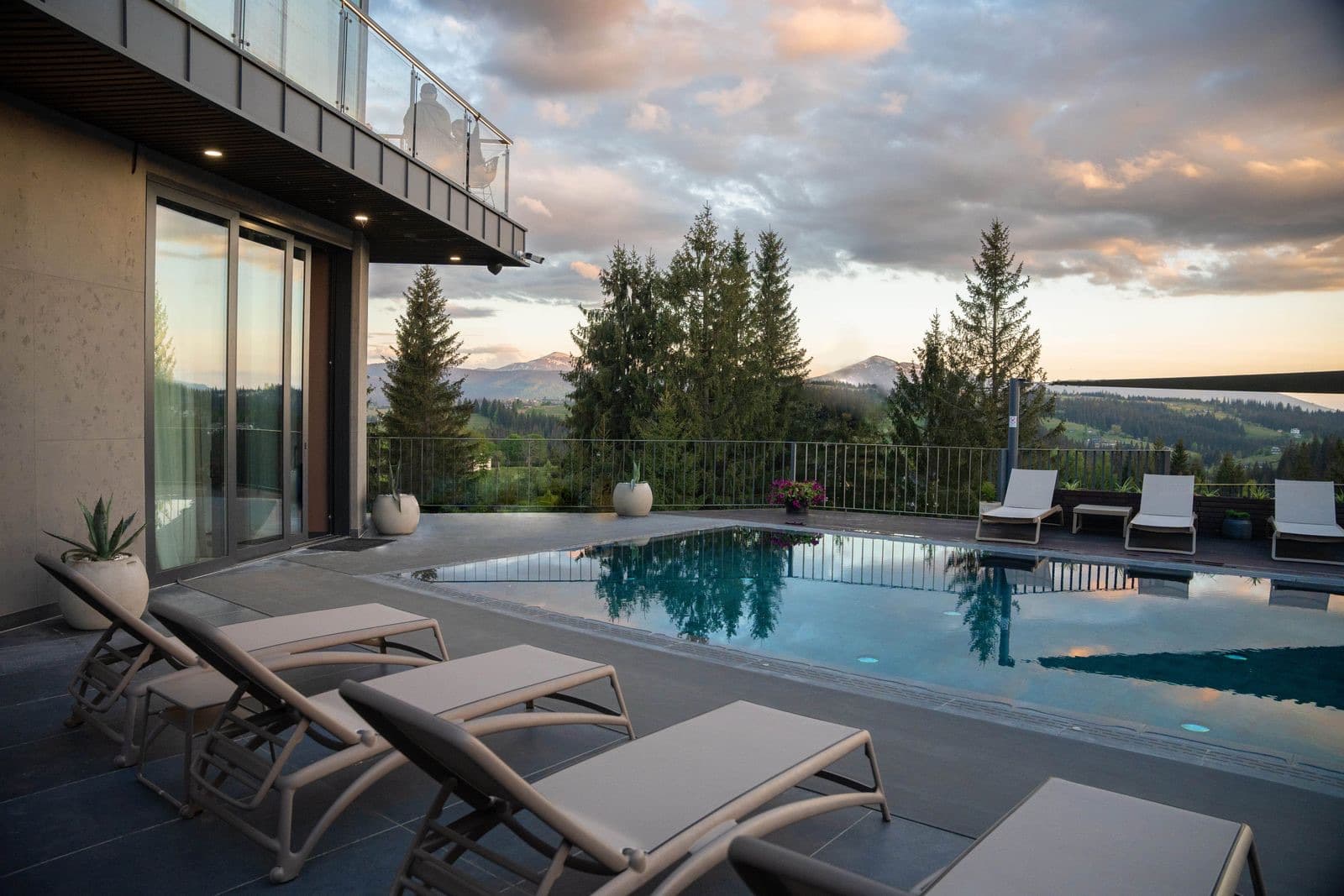 Skogur Home & Resort
